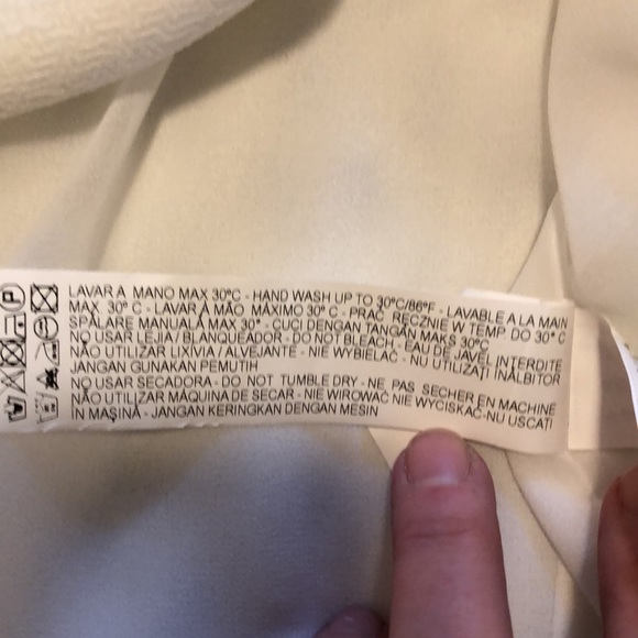 Zara size Med cream skirt. - Picture 9 of 10